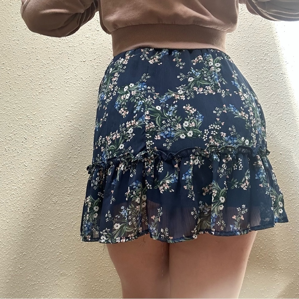 Mi Ami Feminine Ruffle Blue Floral Stretch Comfort Waistband Skirt Large - Picture 3 of 9